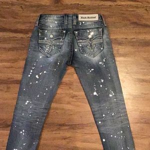 Rock Revival Alaina Skinny distressed jeans size26